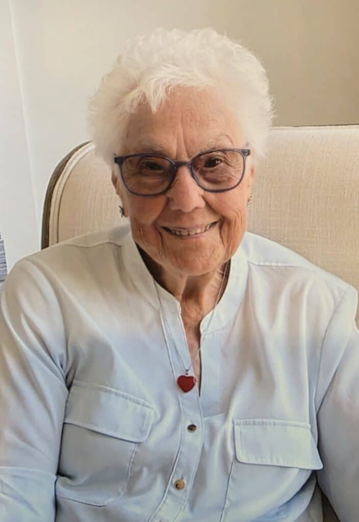 Edna Thériault crop