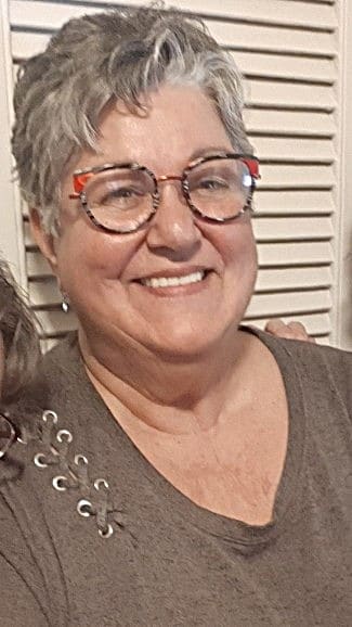 Suzanne Roach